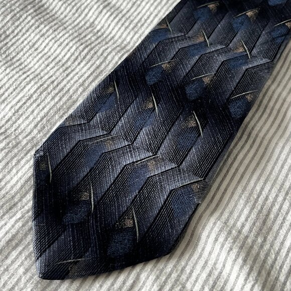 Christian Dior Vintage Neck Tie 100% Silk Blue - Picture 3 of 6